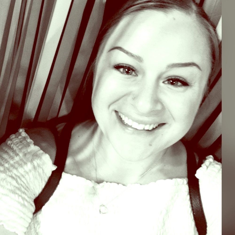 Meet your Posher, Megan